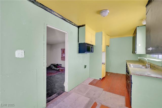 3009 Merritt Avenue, Las Vegas, NV 89102