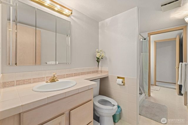 1218 H Street, Auburn, WA 98002