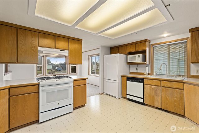 1218 H Street, Auburn, WA 98002