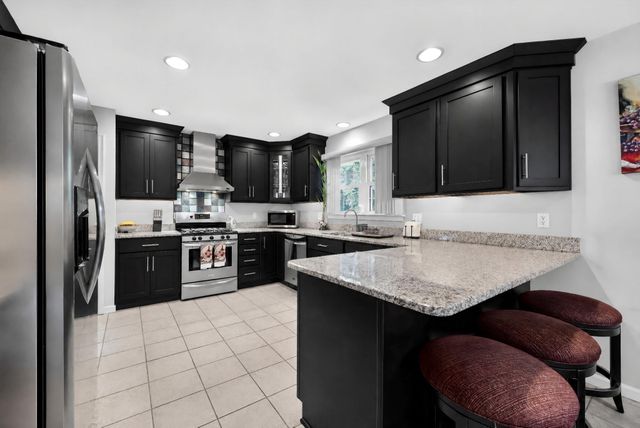 326 NEWTON CT, Haddon Township, NJ 08107