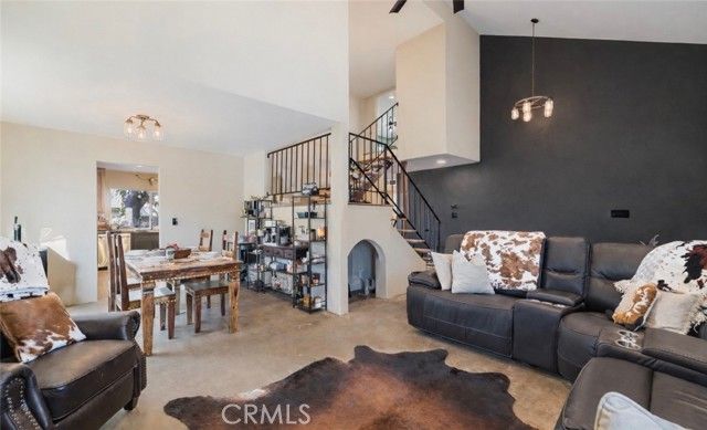 28975 Lotusgarden Dr, Canyon Country (santa Clarita), CA 91387