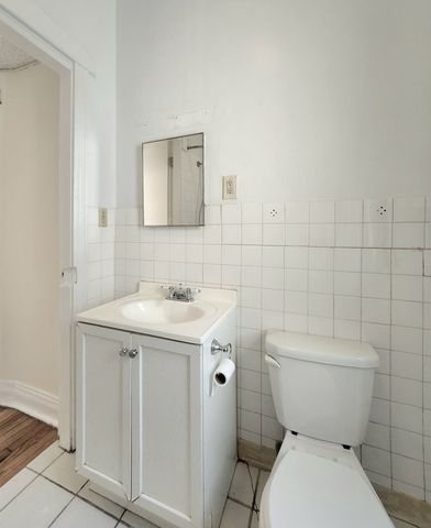 1911 W Foster Avenue 2, Chicago, IL 60640