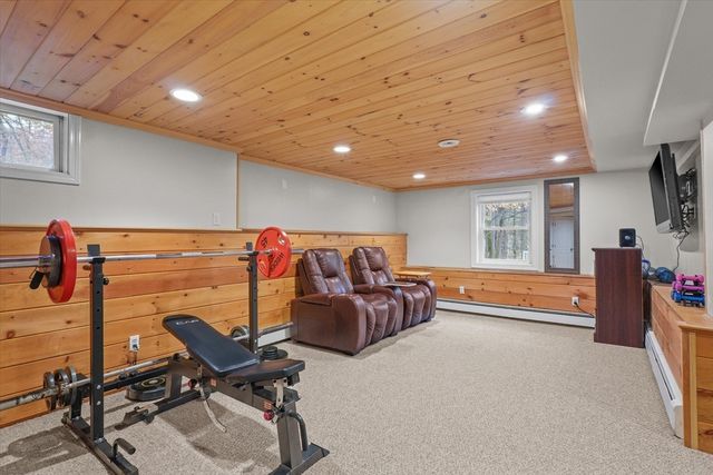 10 Woodchuck Lane, North Andover, MA 01845