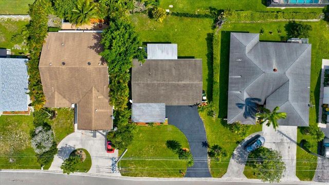 10100 NW 71st Place, Tamarac, FL 33321