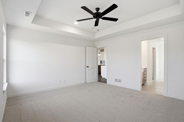 7310 W GOLDEN WILLOW DR, Columbia, MO 65202