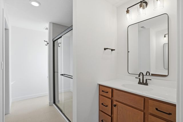 7310 W GOLDEN WILLOW DR, Columbia, MO 65202