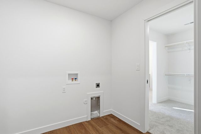 7310 W GOLDEN WILLOW DR, Columbia, MO 65202