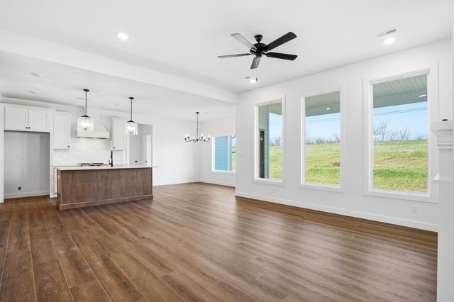 7310 W GOLDEN WILLOW DR, Columbia, MO 65202