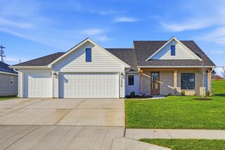 7310 W GOLDEN WILLOW DR, Columbia, MO 65202