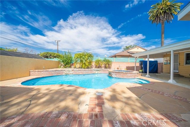 7463 Mason Ave, Winnetka (los Angeles), CA 91306