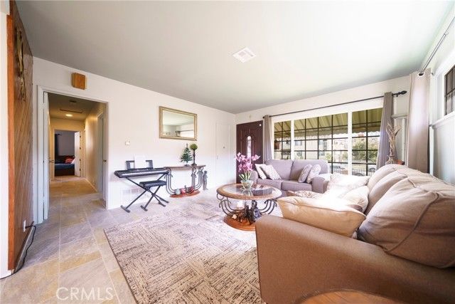 7463 Mason Ave, Winnetka (los Angeles), CA 91306