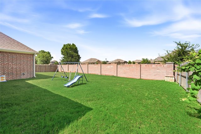 140 Chestnut Road, Waxahachie, TX 75165