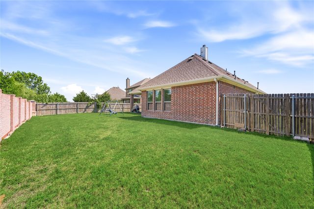 140 Chestnut Road, Waxahachie, TX 75165