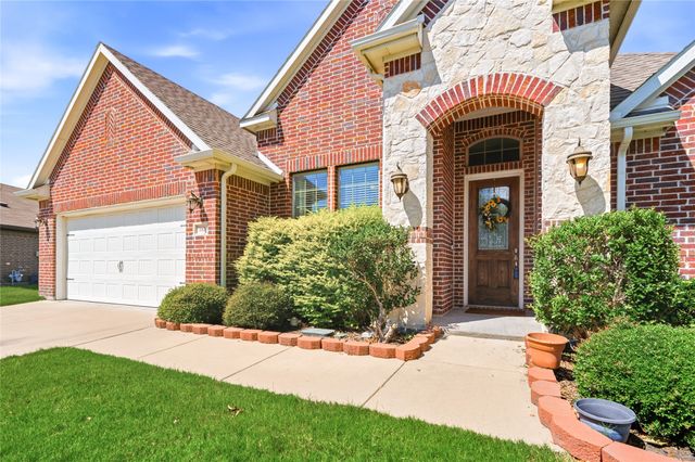 140 Chestnut Road, Waxahachie, TX 75165