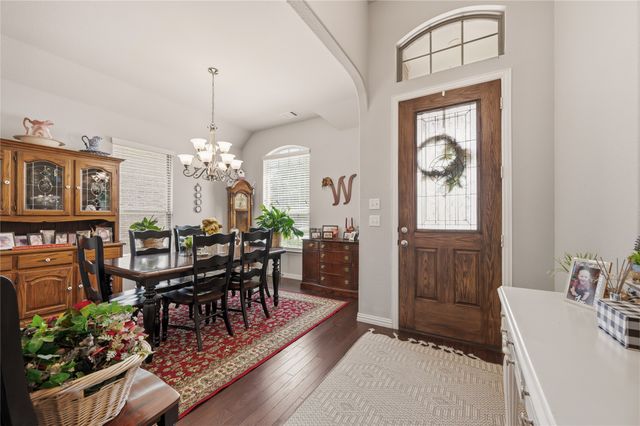 140 Chestnut Road, Waxahachie, TX 75165
