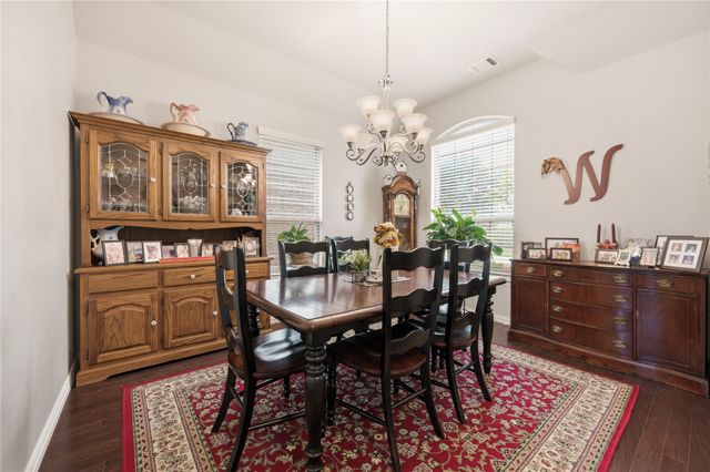 140 Chestnut Road, Waxahachie, TX 75165