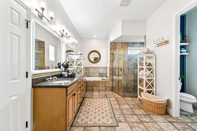 12716 Tradition Drive, Dade City, FL 33525