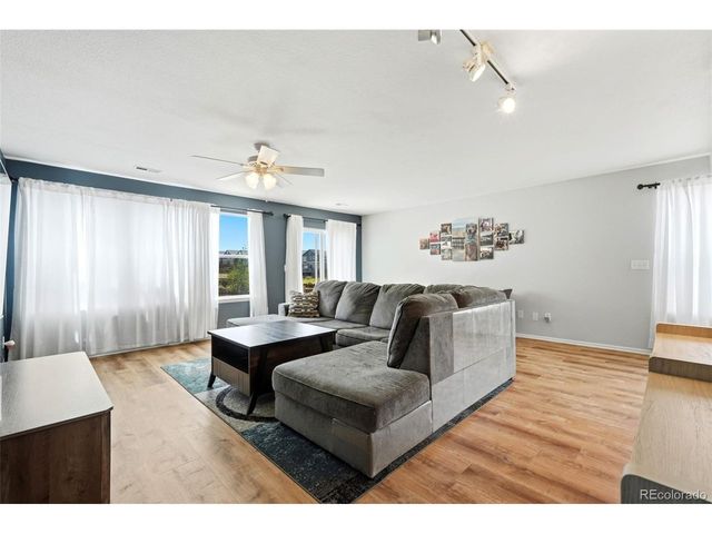 7841 S Kalispell Cir, Englewood, CO 80112