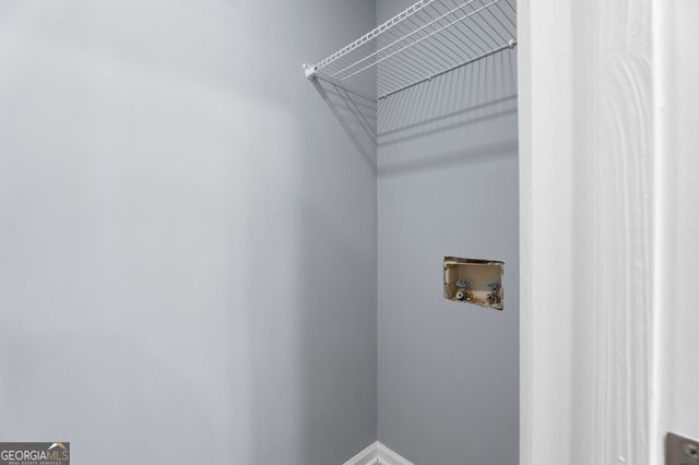 6149 Pembroke Dr, Rex, GA 30273