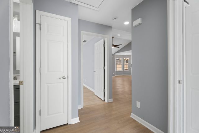 6149 Pembroke Dr, Rex, GA 30273