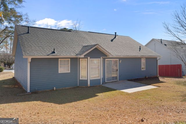 6149 Pembroke Dr, Rex, GA 30273