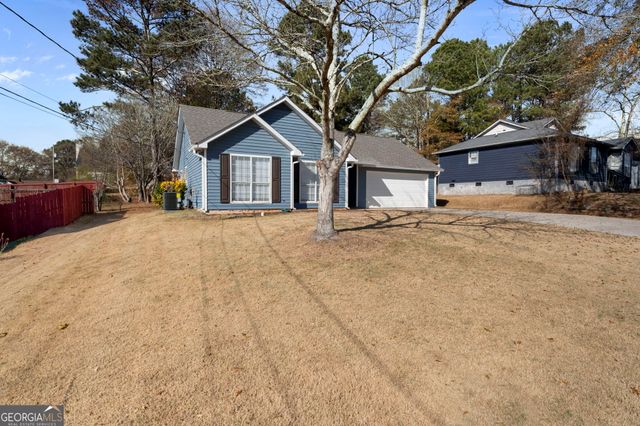 6149 Pembroke Dr, Rex, GA 30273