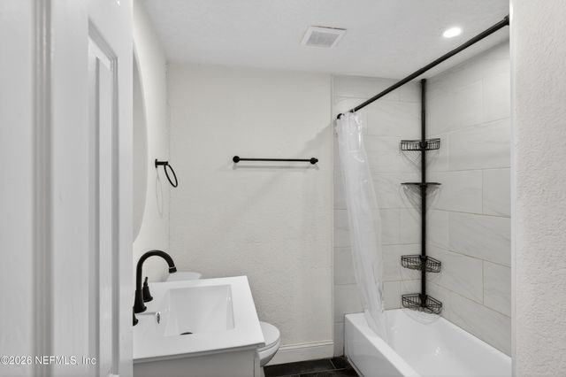 5671 VERBENA Road, Jacksonville, FL 32209