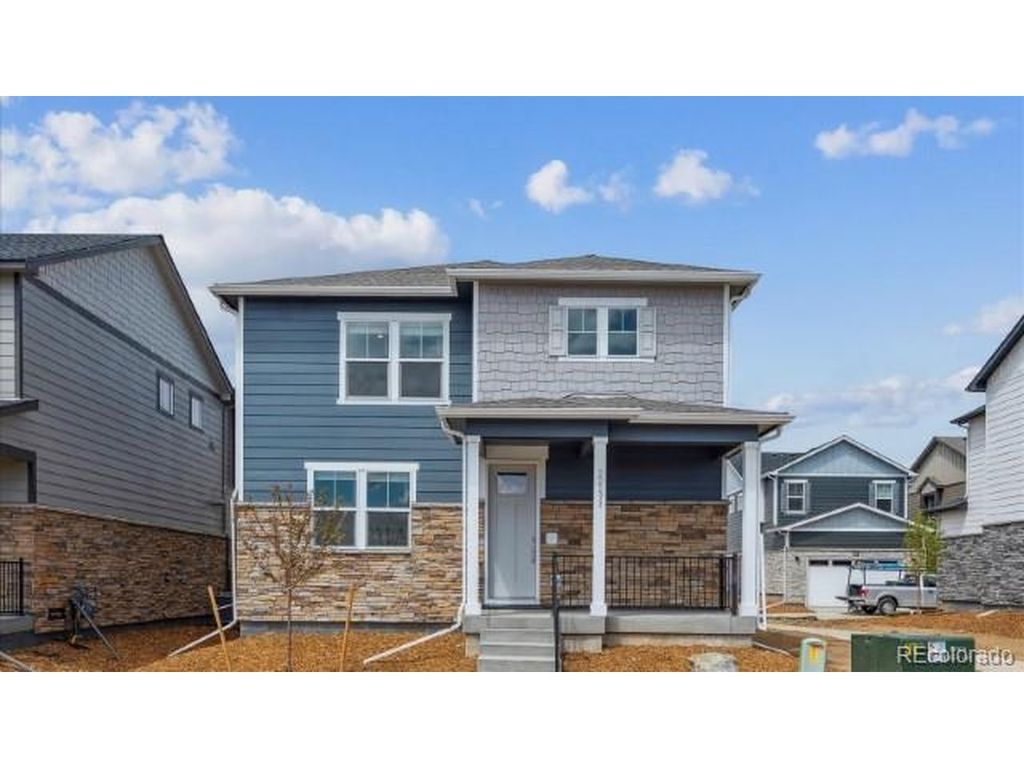 341 N Bersshine St, Watkins, CO 80137