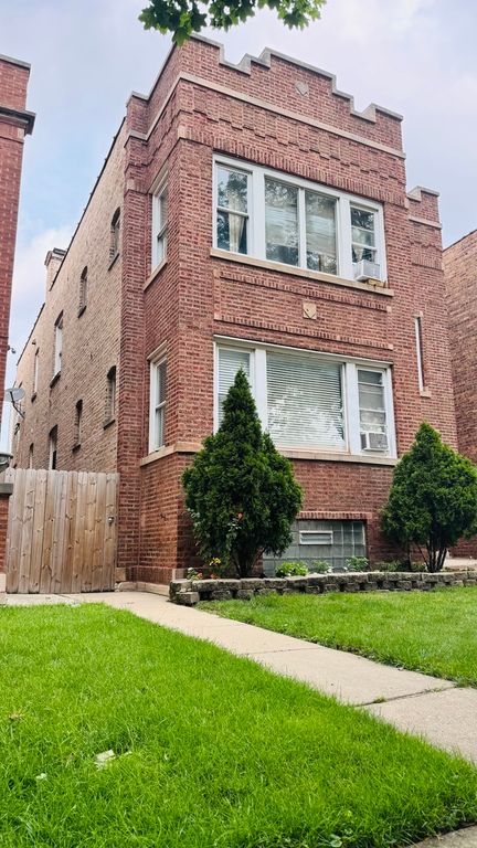 4818 W Fletcher Street, Chicago, IL 60641 — photo 3