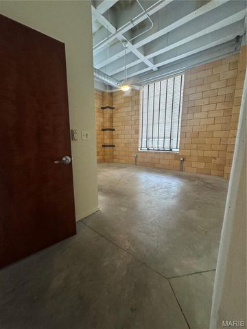 1720 Chouteau Avenue 105, St Louis, MO 63103
