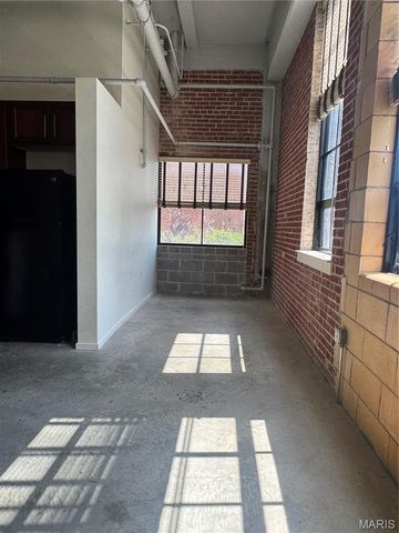 1720 Chouteau Avenue 105, St Louis, MO 63103