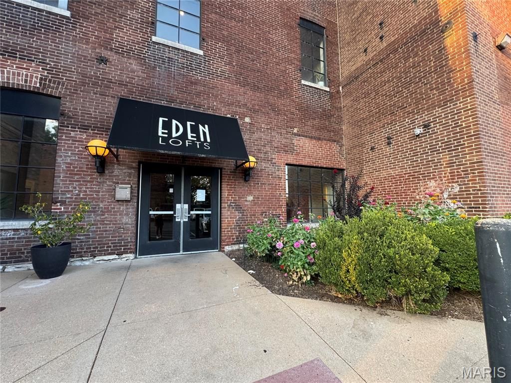 1720 Chouteau Avenue 105, St Louis, MO 63103