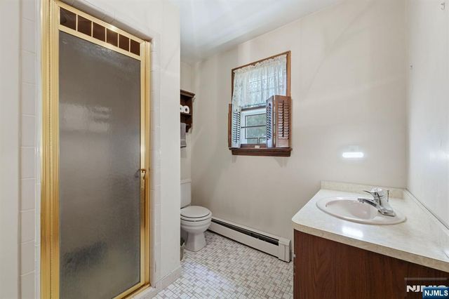 288 Montana Street, Paramus, NJ 07652