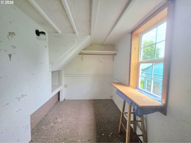 2655 KINCAID St, Eugene, OR 97405