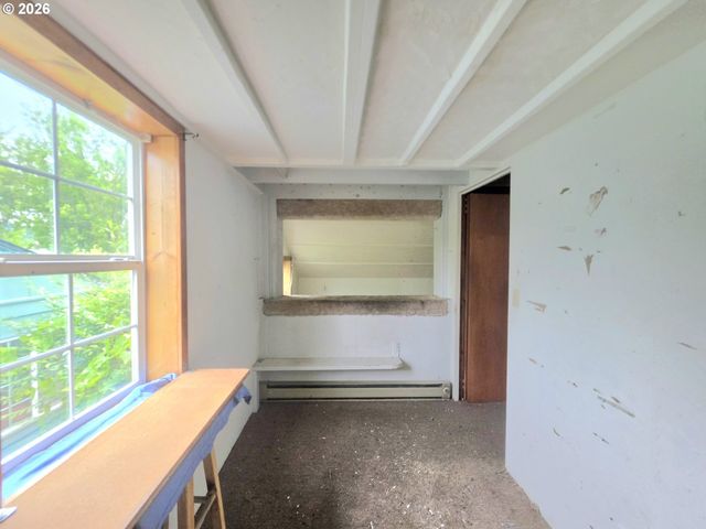 2655 KINCAID St, Eugene, OR 97405