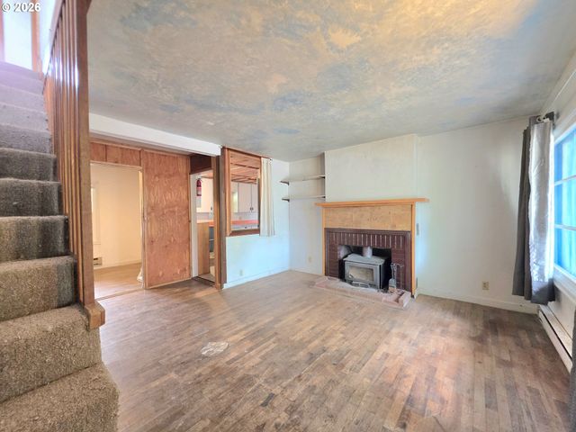 2655 KINCAID St, Eugene, OR 97405
