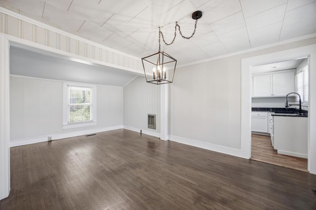 4147 Bonny Oaks Drive, Chattanooga, TN 37406