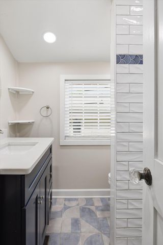 4147 Bonny Oaks Drive, Chattanooga, TN 37406