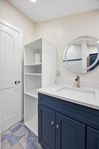 4147 Bonny Oaks Drive, Chattanooga, TN 37406