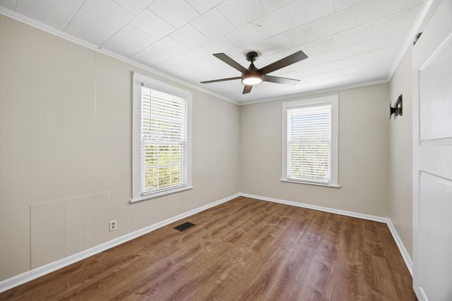 4147 Bonny Oaks Drive, Chattanooga, TN 37406