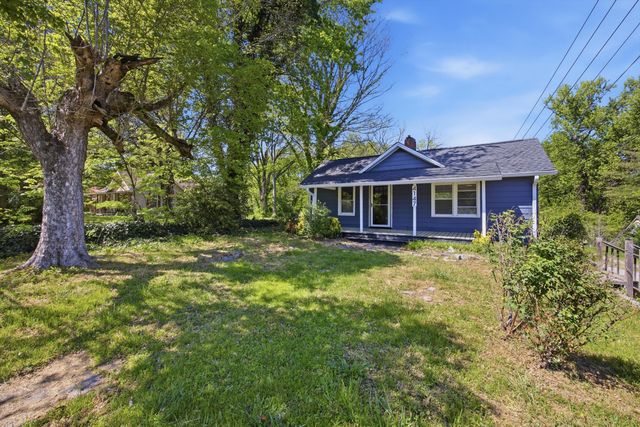 4147 Bonny Oaks Drive, Chattanooga, TN 37406