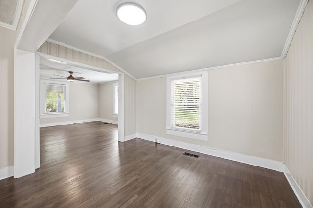 4147 Bonny Oaks Drive, Chattanooga, TN 37406