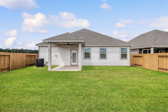 15634 Honey Cove Drive, Conroe, TX 77303