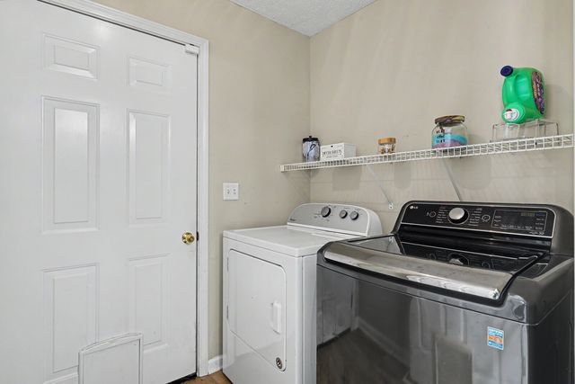 718 Paige Ct, Columbia, TN 38401