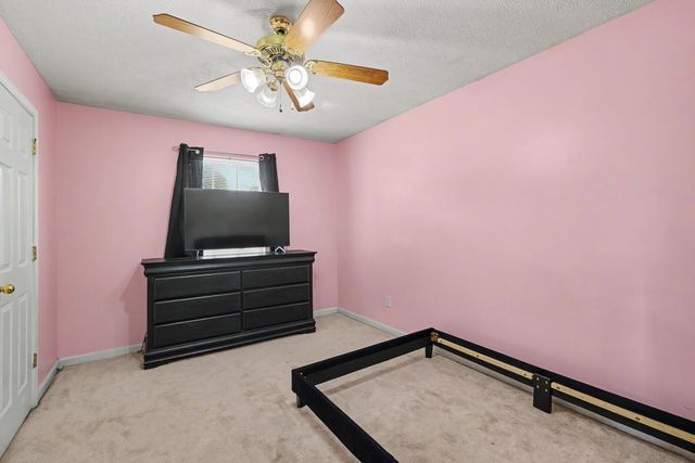 718 Paige Ct, Columbia, TN 38401
