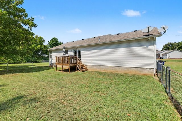 718 Paige Ct, Columbia, TN 38401