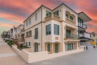 2420 The Strand, Manhattan Beach, CA 90266