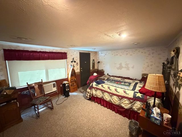 10818 North Shore Drive, Paint Twp, OH 45133