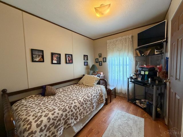 10818 North Shore Drive, Paint Twp, OH 45133