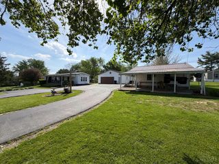 10818 North Shore Drive, Paint Twp, OH 45133